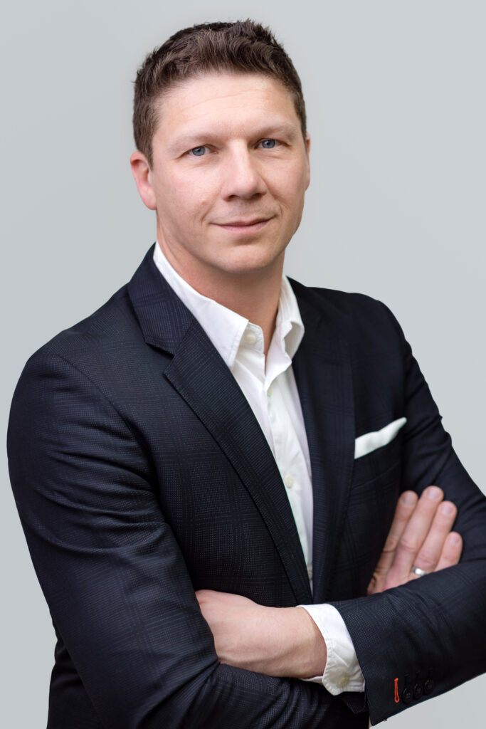 Portraitfoto von Herrn Christian Dötzl